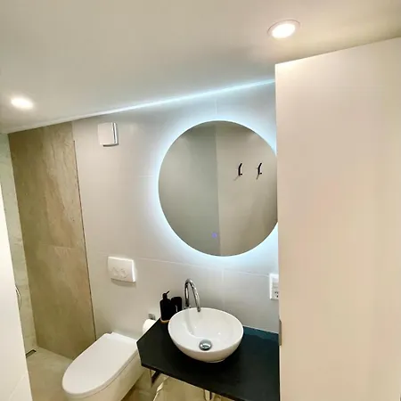 Neu Renovierte Mit 2 Separaten Schlafzimmern Apartamento Huttlingen